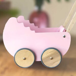 Drewniany wózek dla lalek